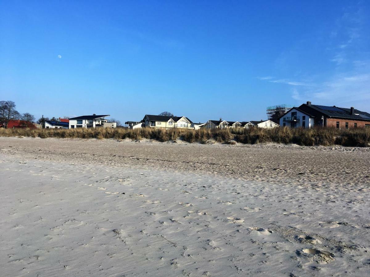 Fewo Am Strand Glowe Exterior photo